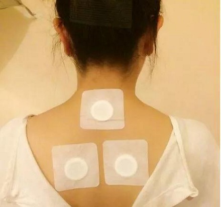 3、貼三伏貼后皮膚發(fā)紅發(fā)癢怎么辦？