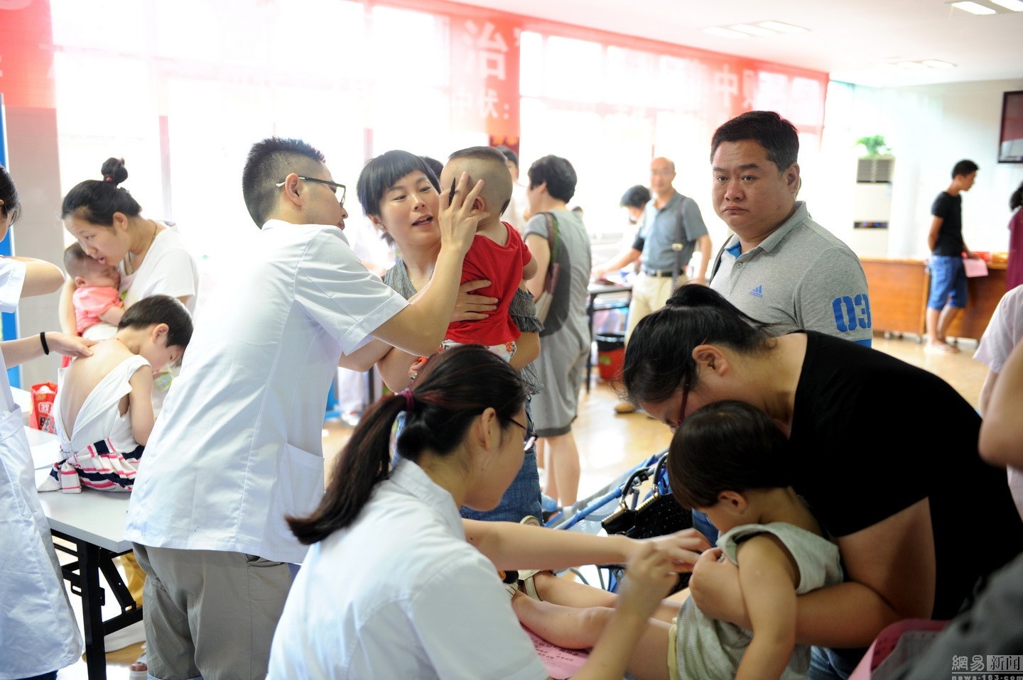 伏擊！這家醫(yī)院的“冬病夏治三伏貼”今天開了貼紙→